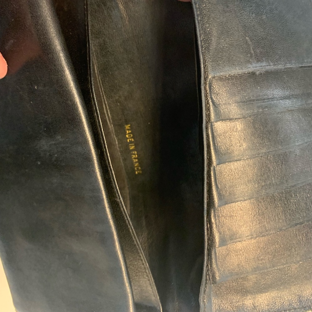 CHANEL Black Textured Wallet - Picture 4 of 7